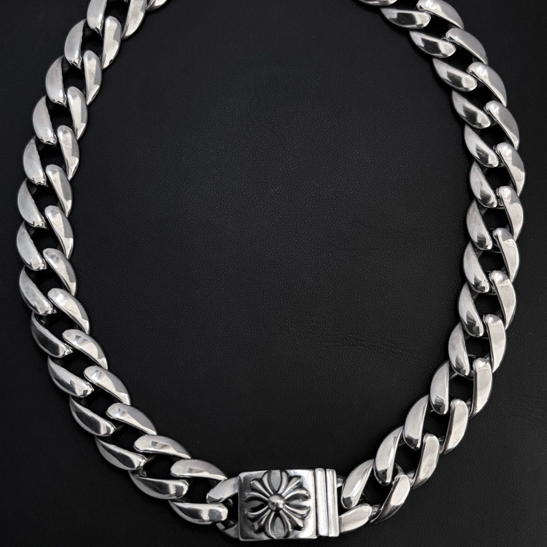 Thick Sword Cross Flower Hip-Hop Necklace